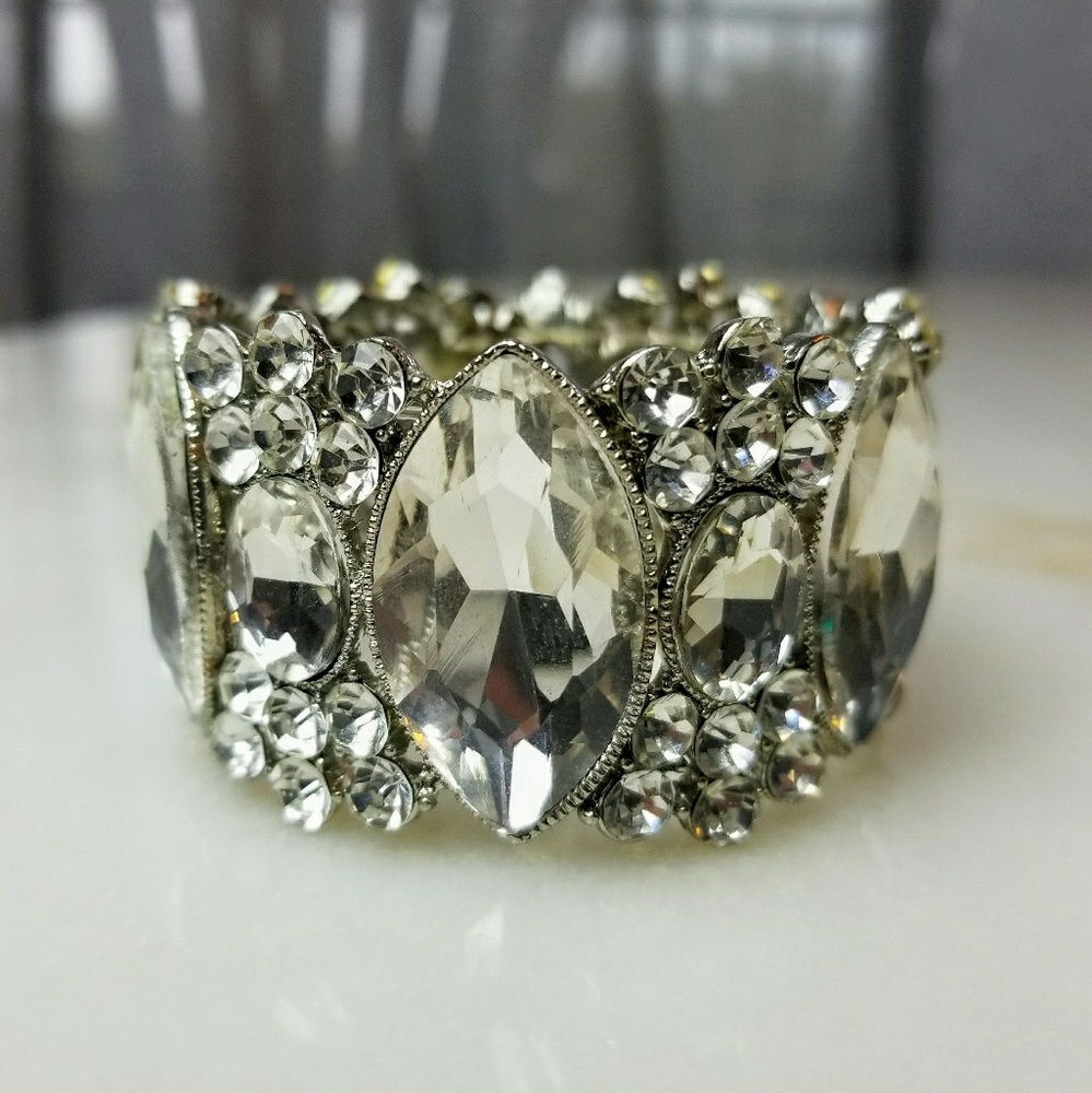 Formal Bling bracelet
